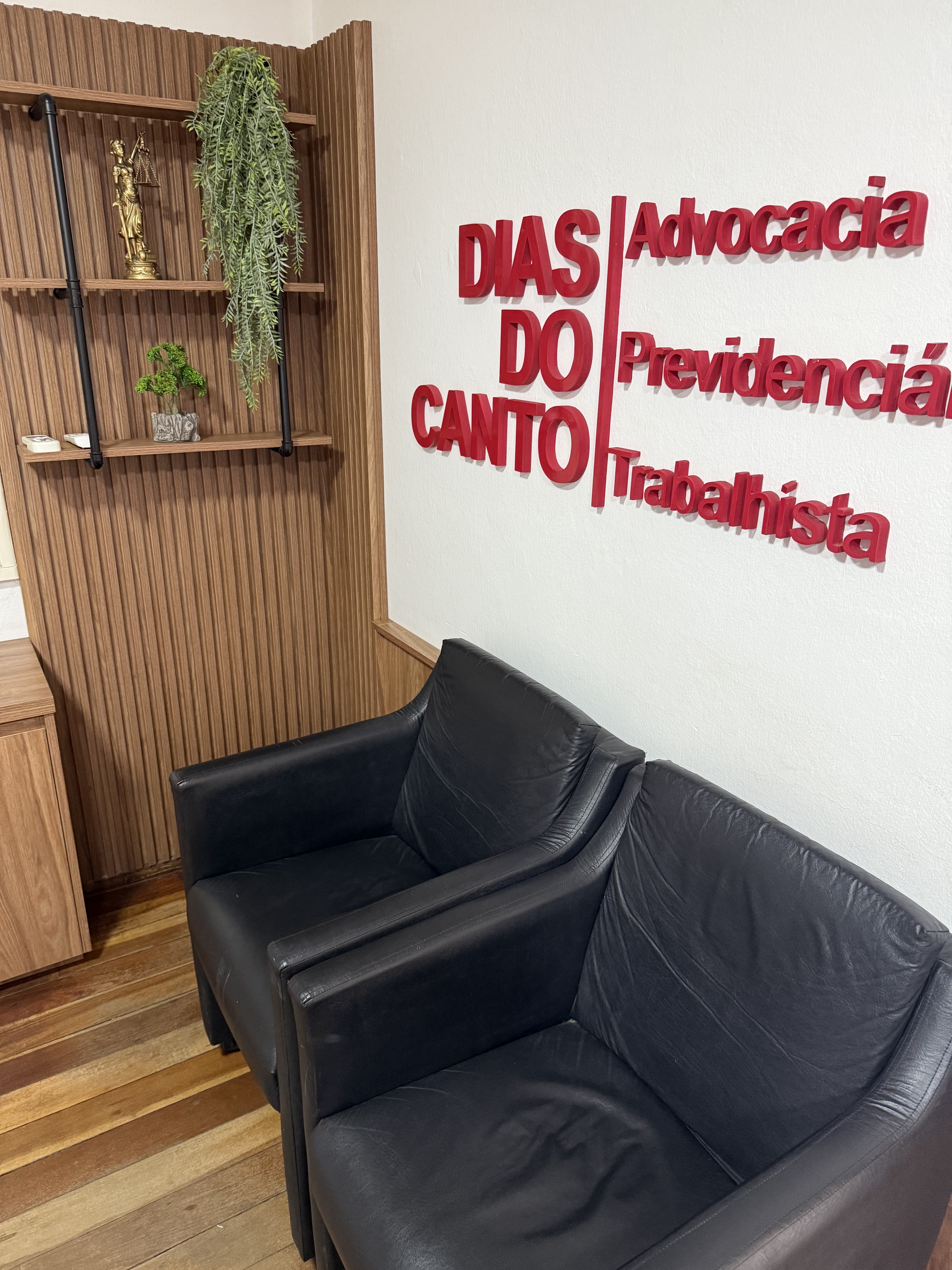 Escritório - Sala de Reuniões